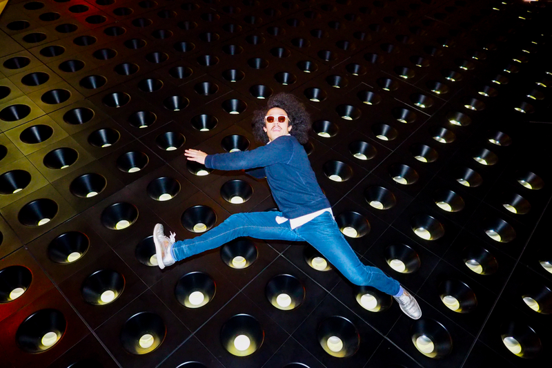 Illustration for article titled JUMPING : LAS VEGAS